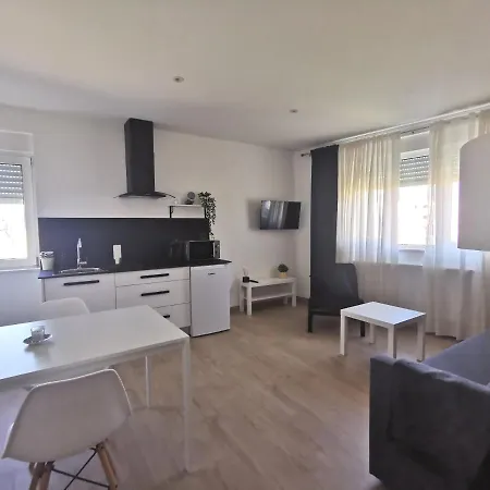 Seijo 3*